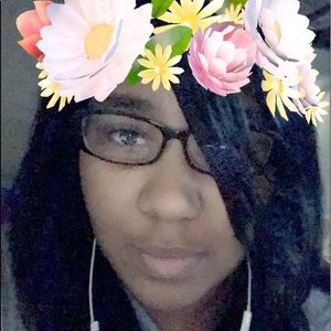 Meet your Posher, Tanea